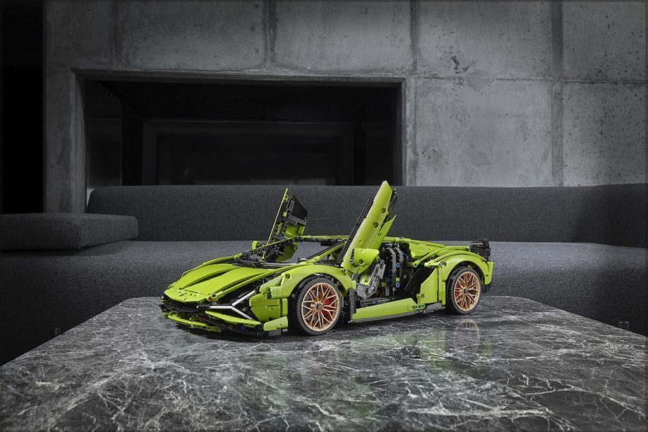 LEGO Lamborghini: 380 euro en bijna 4.000 stukjes