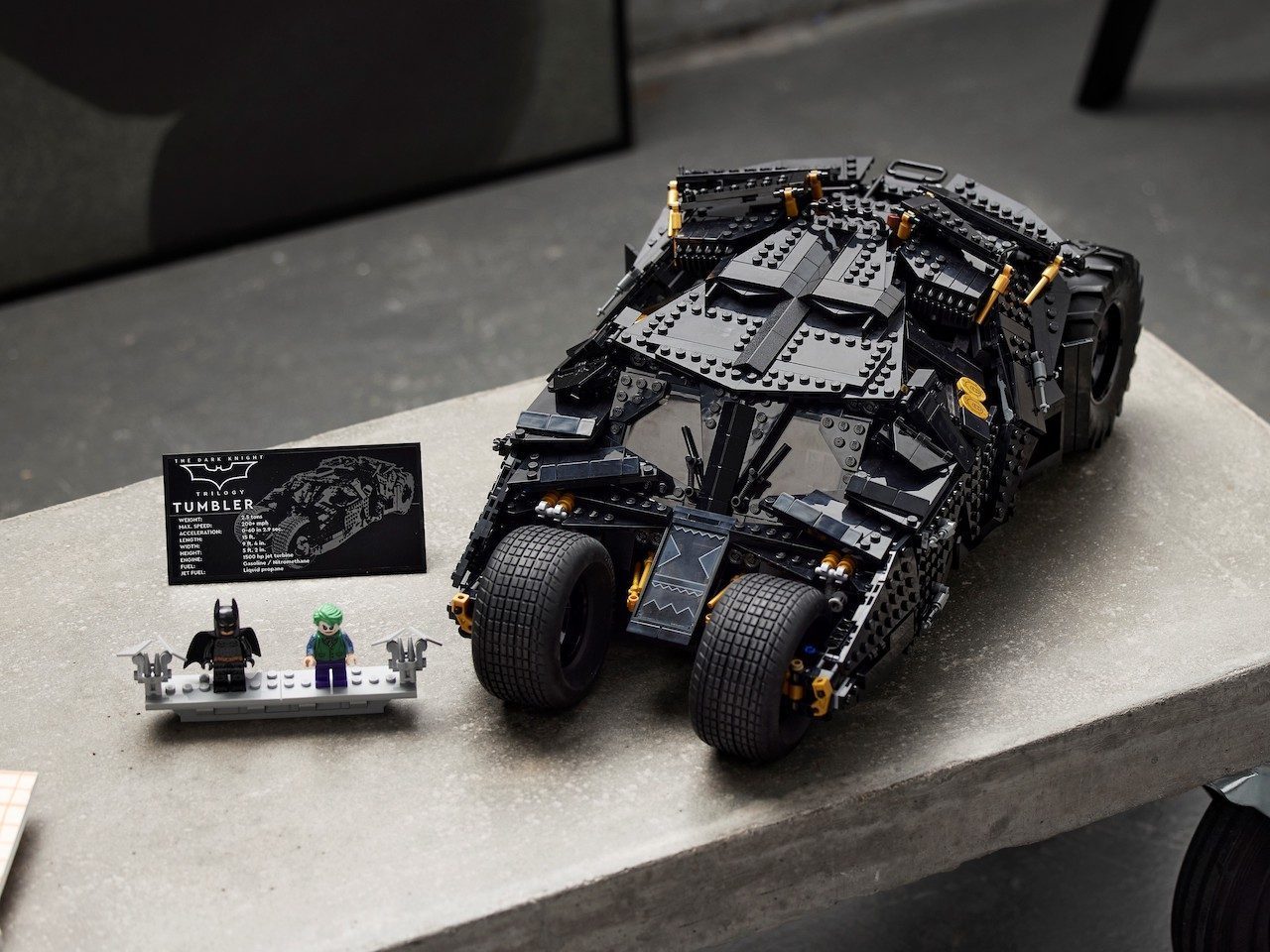 Lego DC Batman Batmobile
