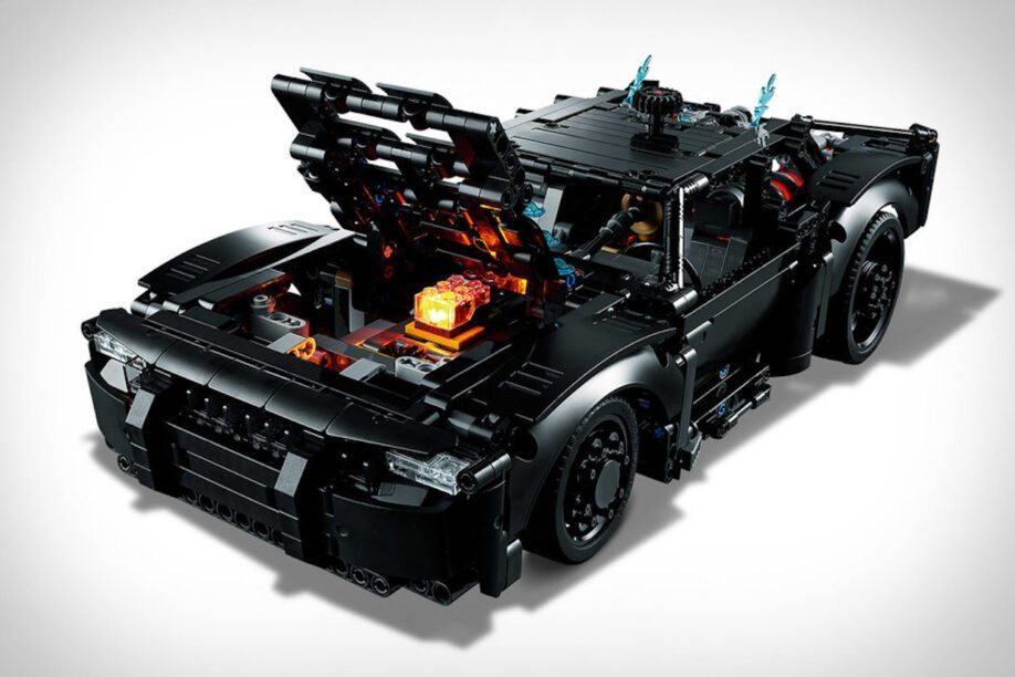 Trend Dynamiek lever Nieuwste Lego Batmobile kost je 100 euro - Apparata