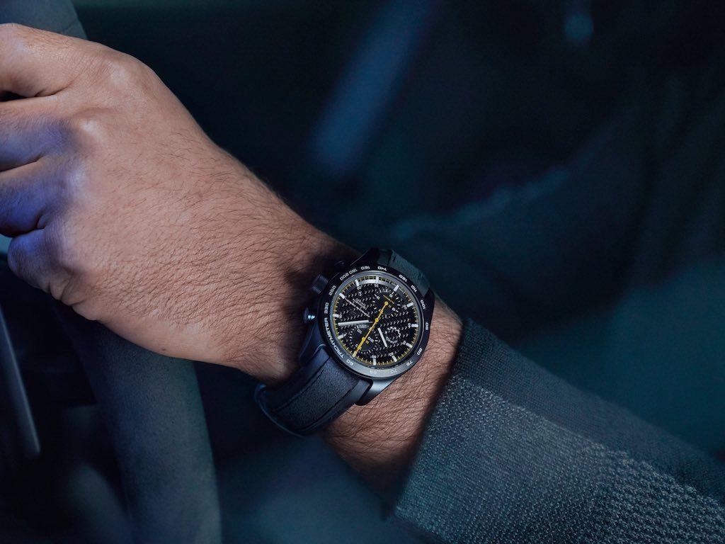 Chronograph 718 Cayman GT4 RS: exclusief horloge voor bij je speeltje